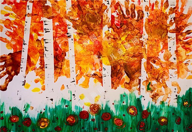 黄色的手印枫树林