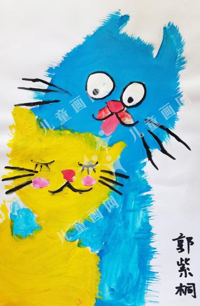 两只小猫